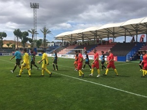 Partido amistoso internacional entre a Selección Japonesa de F7, y una selección de la ANF7 de España.