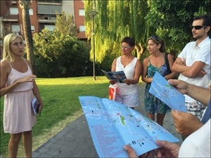 Las visitas comienzan junto a la Oficina de Turismo en el parque de la Favara