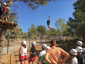 Mayores y pequeños podrán disfrutar del Parque de Aventura de forma totalmente gratuita el próximo sábado