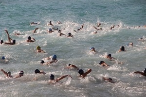 Las condiciones del mar fueron adversas con temporal de levante y fuerte oleaje