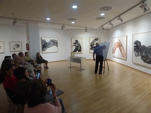 15 alumnos de todas las edades han participado en esta clase de pintura y dibujo