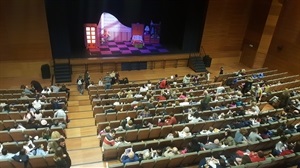 L'Auditori se llenó de público infantil para ver este Musical de Juan Sin Miedo