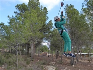 Las 6 tirolinas del Parque de Aventura de La Nucía siguen siendo la atracción más visitada