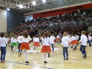 Los 644 alumnos del Colegio Muixara de La Nucía han particiapdo en el Festival de Navidad