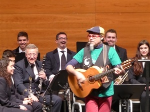 La banda de La Nucía disfrutó junto a Dani Miquel en este concierto "único"