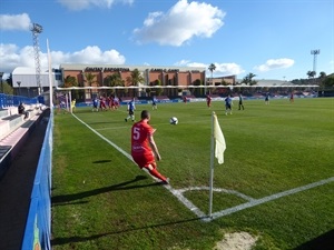 El CD Alcoyano preparó en La Nucía su asalto al liderato del Grupo 3 de Segunda B