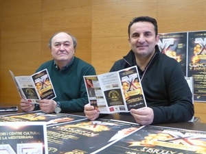 Pedro Lloret, concejal de Cultura y Bernabé Cano, alcalde de La Nucía, en la presentación de los actos del "X Aniversari de l'Auditori"