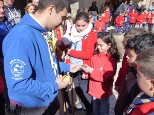 Las insginias de progresión se entregaron a los scouts más destacados de cada sección