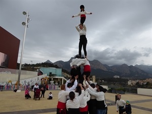 La Colla de Cultura Popular "El Corball" fue la gran novedad de este Mercat