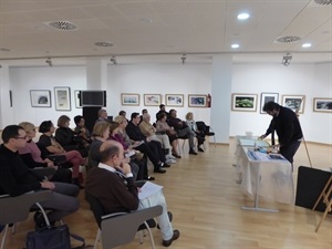 Más de 20 personas acudieron a la "Master Class" gratuita de Antonio Requena