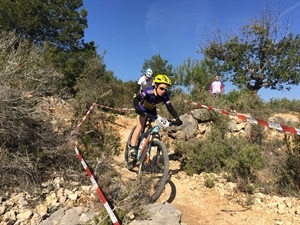 El nuciero Pep Pastor en una de las técnicas bajadas del circuito de Chiva