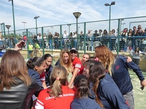 Las chicas del Arena Entrena Montecarlo celebrando su entorchado nacional