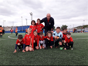 El equipo del Prebenjamín "B" 2009 antes de su encuentro ante el Altea