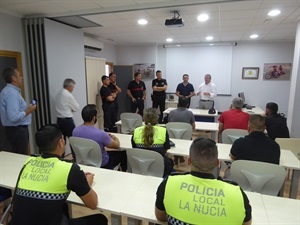 Jaime Lloret agradeció a los alumnos del Curso de Emergencia su implicación en esta actividad y les felicitó por su trabajo diario