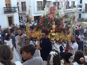 El Sagrado Corazón de Jesús entrando en La Iglesia