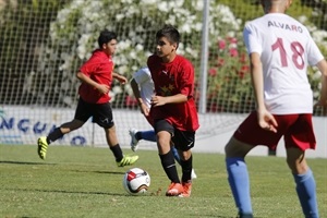 El Cadete del CF La Nucía en un partido de la Costa Blanca Cup