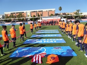 En la inauguración del Campus del Sunderland se rindió un sentido homenaje a Bradley Lowery,