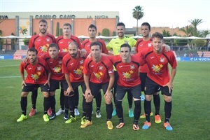 Jandro debutó como capitán del C.F. La Nucía el pasado viernes ante el Elche C.F., uno de sus ex equipos