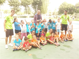 Sergio Villalba, concejal de Educación, ha visitado a los alumnos del V Cole de Septiembre en su jornada de clausura