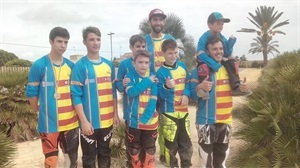 Micalet Pérez junto al resto de campeones autonómicos BMX 2017