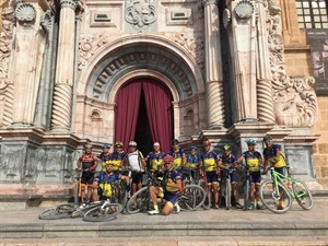 En el Santuario de la Vera Cruz de Caravaca, donde finalizaban los 123 km.