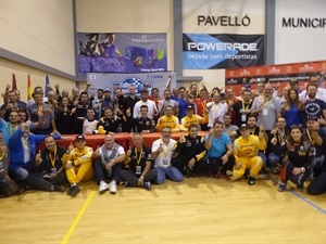 Foto de familia con todos los participantes en el Rallye de La Nucía 2017