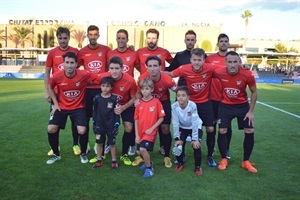 Alineación del C.F. La Nucía en su partido de ayer ante el Crevillente