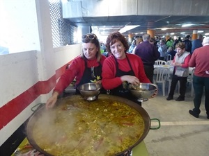 La penya el Pardal ha participado un año más en el concurso de paellas