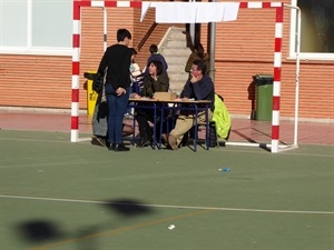 Cada clase tenía un puesto en el patio del Colegio Sant Rafel