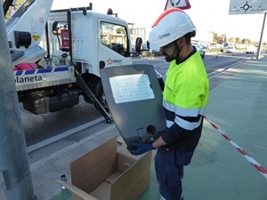 Las nuevas luminarias reducen a cero la contaminación lumínica de las farolas