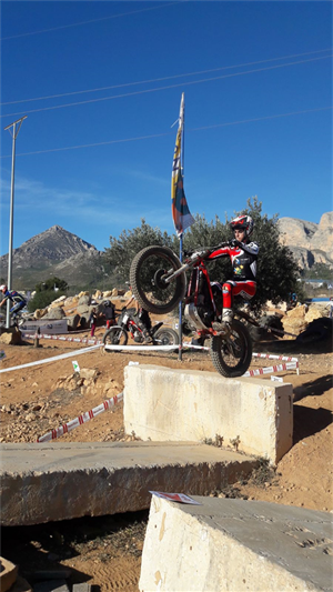 En esta prueba Baptiste Llorens estrenó su nueva moto Gas Gas