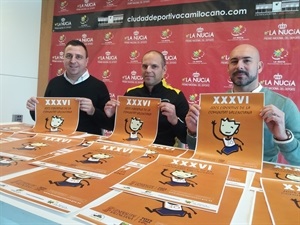 Luís Miguel Morant, concejal Deportes de l'Alfàs, Sergio Villalba, concejal de Deportes de La Nucía y Pepe Casiano, director Escuela de Frontenis de l'Alfàs