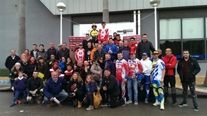 Foto de familia al finaliza este trial, pasado por agua