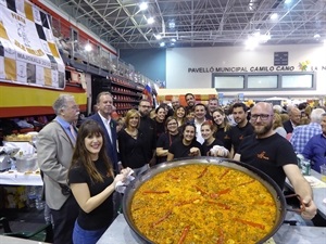 Els Majorals 2018- Penya Els Grillats han ofrecido paella durante todo la jornada