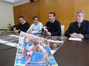 Luís González, gerente Fed. Esp. Lucha y Javier Montero, sec. Técnico Fede Esp. Lucha, Sergio Villalba, concejal de Deportes y Bernabé Cano, alcalde de La Nucía