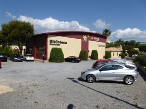 Este mes se abre el parking de la Biblioteca de Caravana