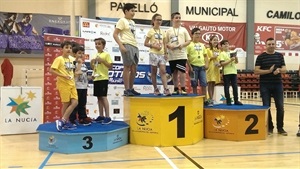 Podium en categoría Megabot, los participantes más mayores