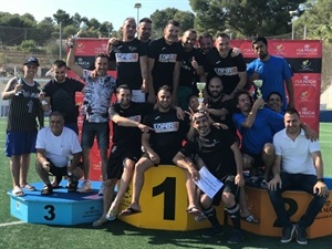 Entrega de los trofeos de la "Copa" de la liga pasada