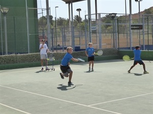 El tenista profesional David Ferrer hará parada en el Campus durante este verano