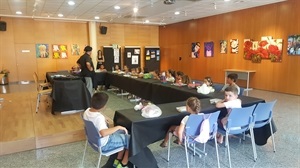 Los jóvenes durante el taller impartido por Pablo Peychaux