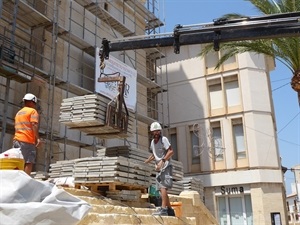 Con el desmontaje del andamio, han finalizado las obras de rehabilitación de la fachada de la Iglesia