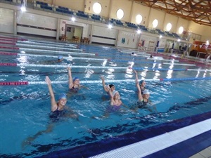 La Piscina La Nucía oferta clases de Natación Sincronizada