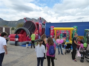 El acto contó con actuaciones y actividades infantiles