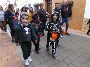 Los "pequeños mounstros" recorrieron las calles del municipio