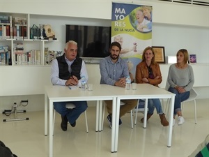 Pedro Pablo San Martín y  Mariano Sanz junto a las concejalas María Jesús Jumilla y Gemma Márquez