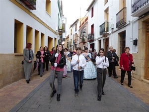 La procesión de Santíssim conmemora el nacimiento de la Parroquia de La Nucía