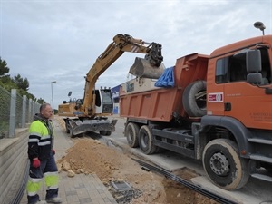 Obra en el carrer Guadalest del Polígono de La Nucía