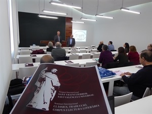 Vicent Martines, director de la Seu Universitària y Pedro Lloret, concejal de Cultura, en la apertura del Simposio Internacional