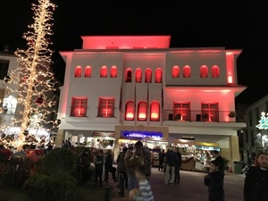 A partir de ahora Iglesia y Ayuntamiento podrán cambiar de color de iluminación según evento