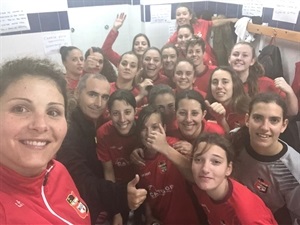 El CF La Nucía femenino líderes de su grupo